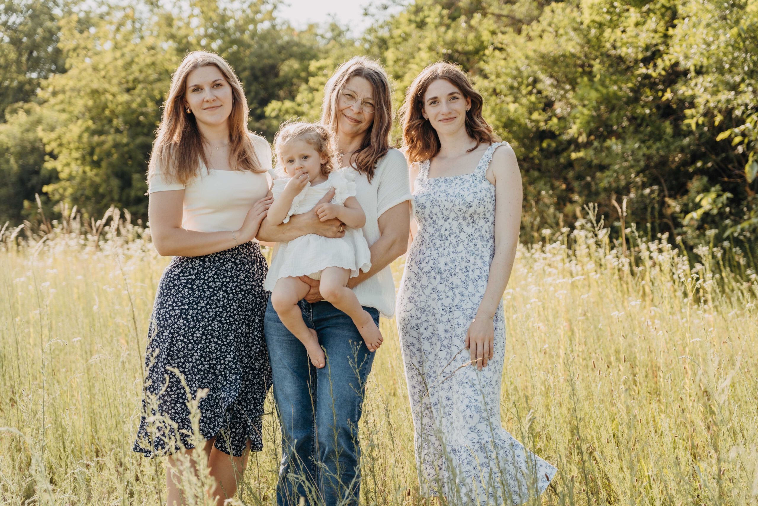 Familie beim Outdoor Shooting in Österreich