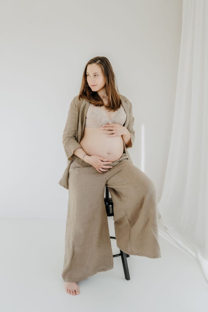 Pregnant Woman beim Babybauchshooting.